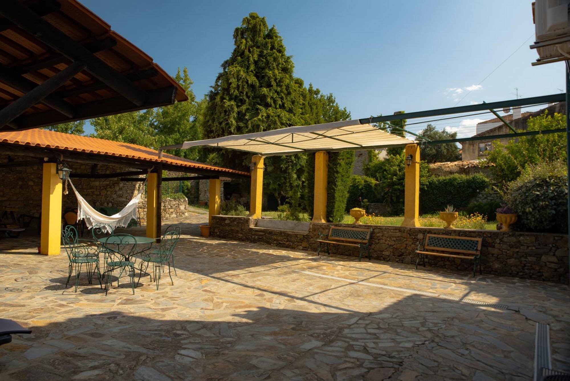 A Sobreirinha Jacuzzi E Pet Friendly Villa Sobreira Formosa Exterior photo
