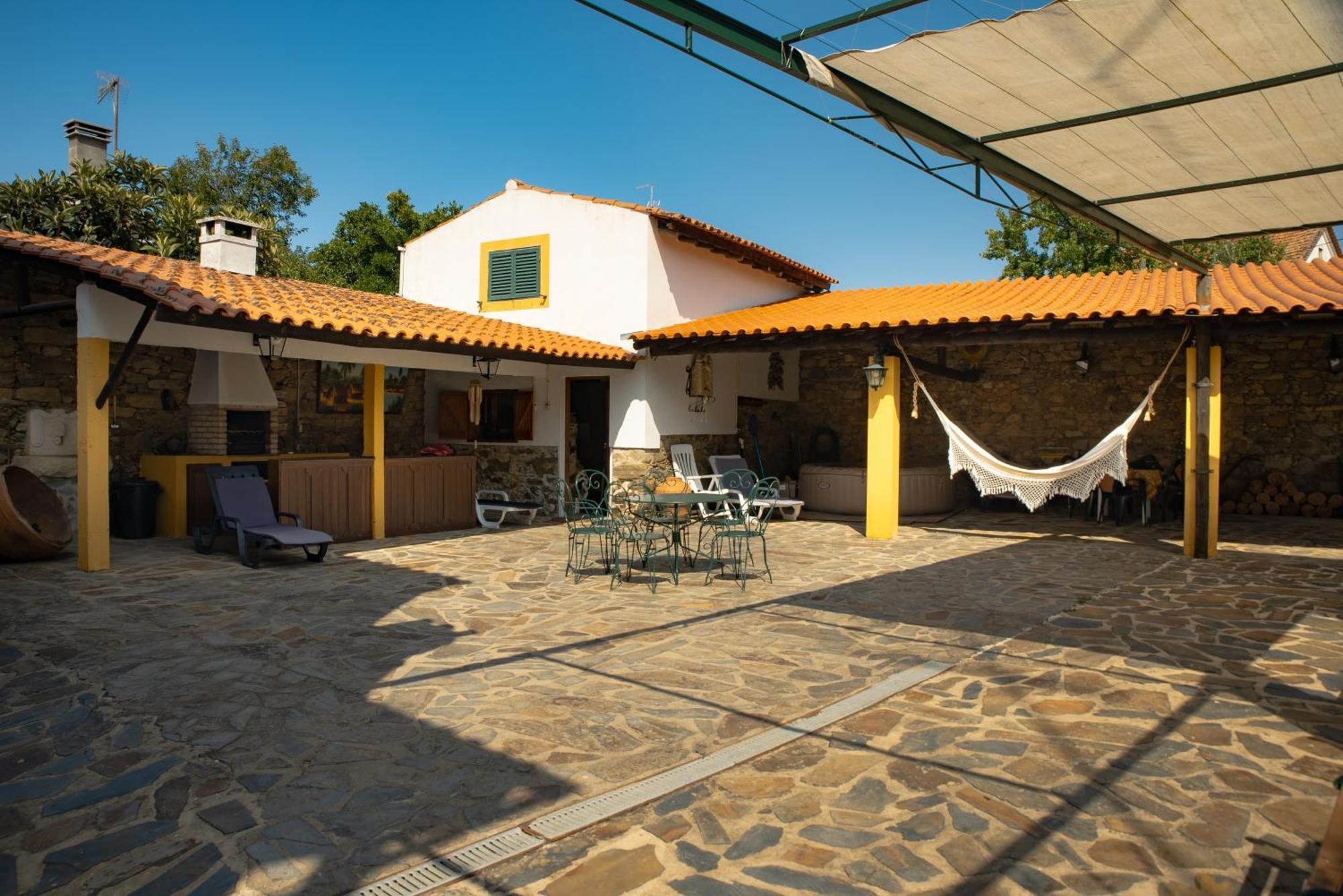 A Sobreirinha Jacuzzi E Pet Friendly Villa Sobreira Formosa Exterior photo