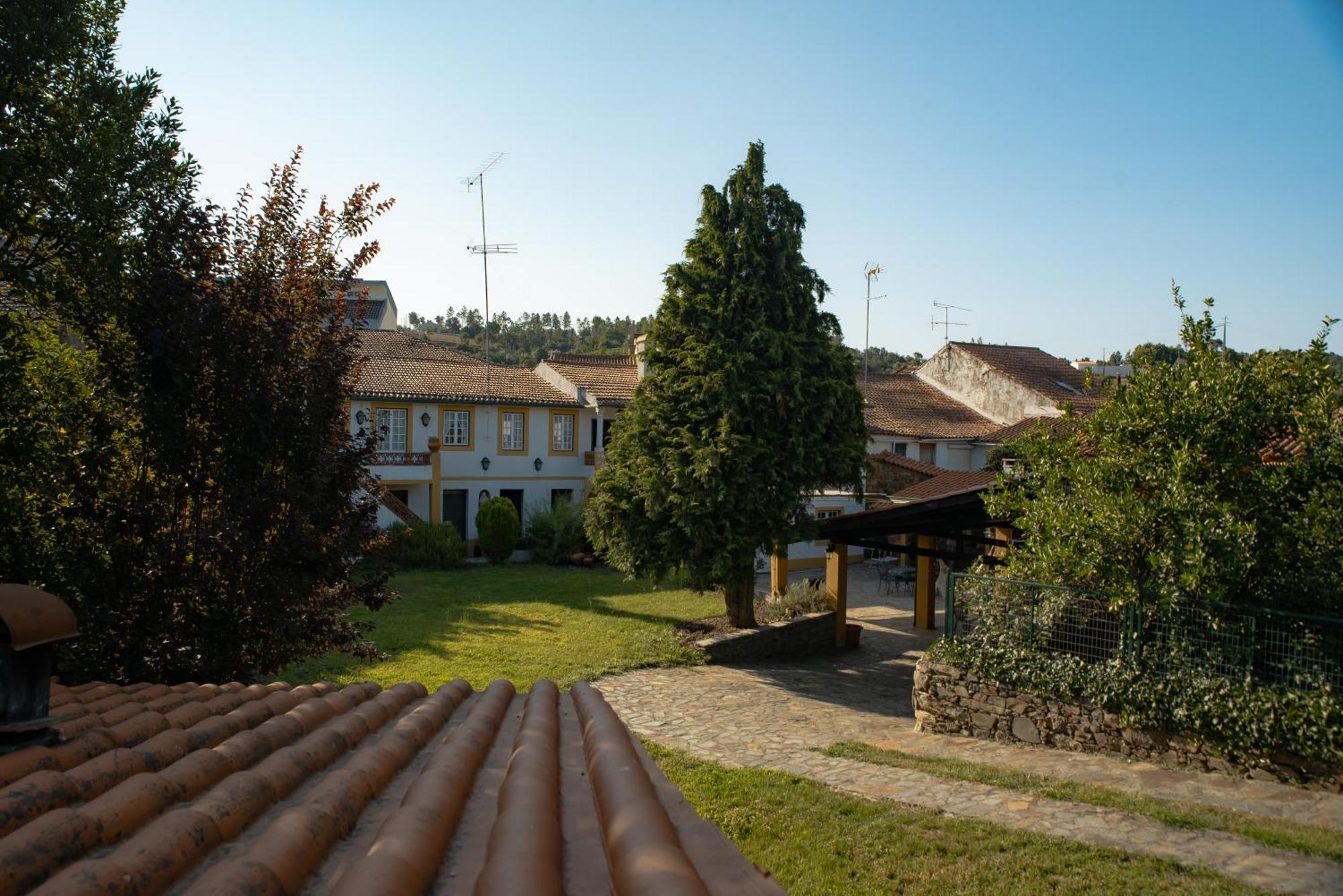 A Sobreirinha Jacuzzi E Pet Friendly Villa Sobreira Formosa Exterior photo